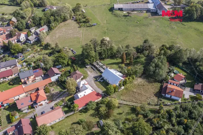 Prodej výrobních prostor, Skuteč - Radčice, 468 m2