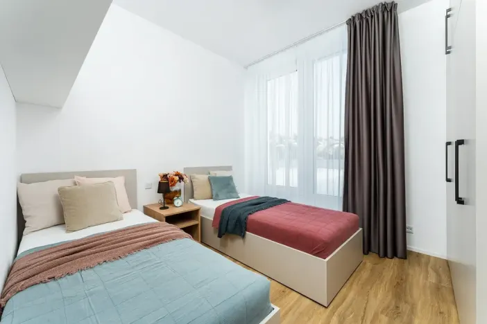Pronájem bytu 4+kk, Praha - Vysočany, Odkolkova, 155 m2