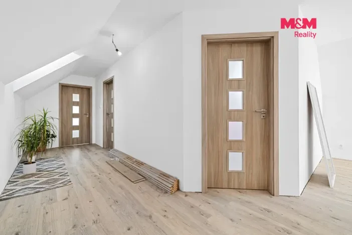 Prodej rodinného domu, Polní Voděrady, 237 m2