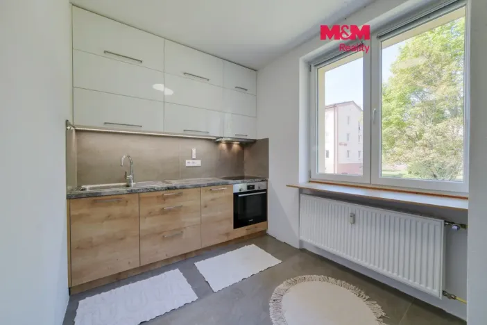 Prodej bytu 3+1, Planá, Fučíkova, 63 m2