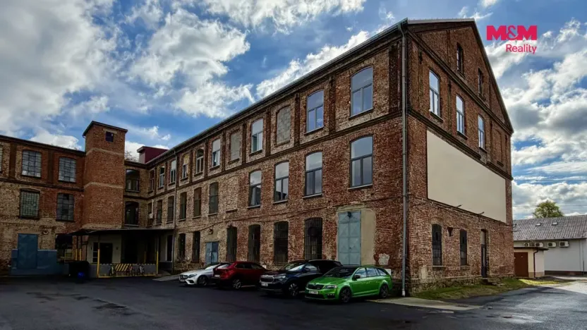 Pronájem kanceláře, Krnov, Čsl. armády, 520 m2