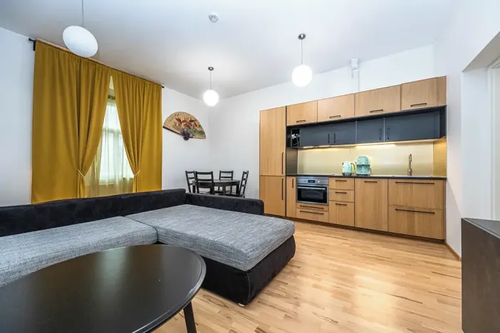 Pronájem bytu 2+kk, Praha, Tyršova, 56 m2