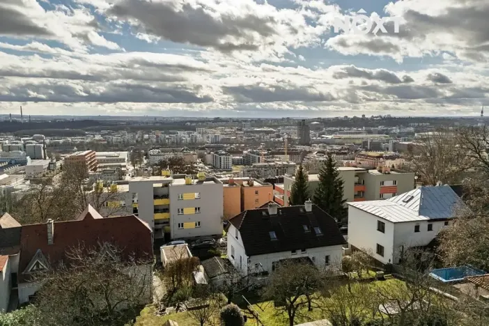 Prodej rodinného domu, Praha - Vysočany, Obvodová, 208 m2