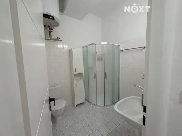 Pronájem bytu 1+kk, Náchod, Poděbradova, 28 m2