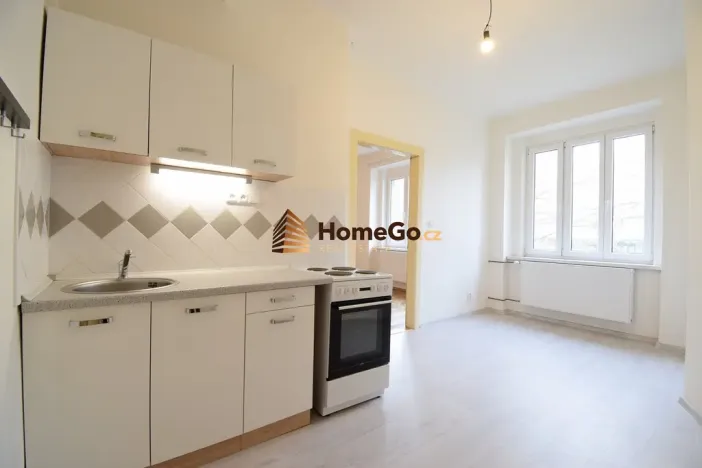 Pronájem bytu 2+kk, Praha - Nusle, Pod Terebkou, 46 m2