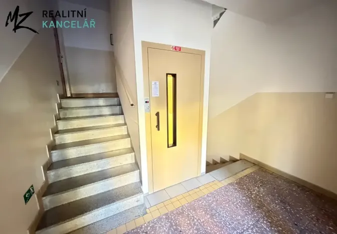 Prodej bytu 2+1, Rýmařov, Větrná, 59 m2