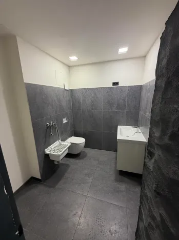 Pronájem obchodního prostoru, Praha - Nové Město, Revoluční, 30 m2