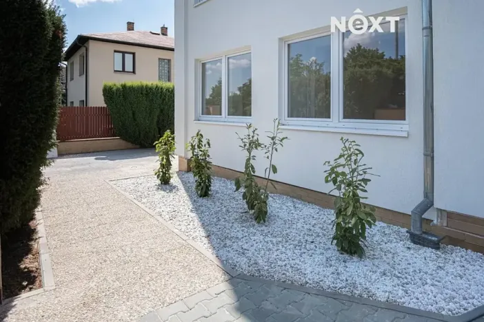 Prodej bytu 2+kk, Praha - Kyje, Vajgarská, 27 m2