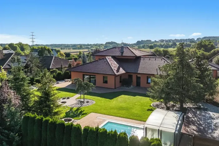 Prodej kanceláře, Velké Přítočno, 350 m2