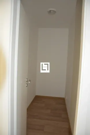 Pronájem bytu 2+kk, Charváty, 39 m2