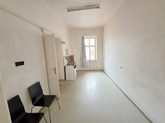 Pronájem kanceláře, Praha - Smíchov, Nádražní, 40 m2