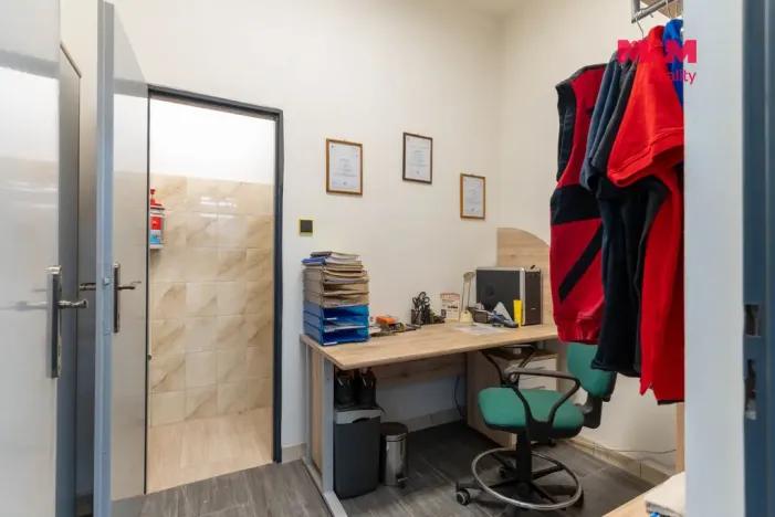 Prodej obchodního prostoru, Roštín, 170 m2