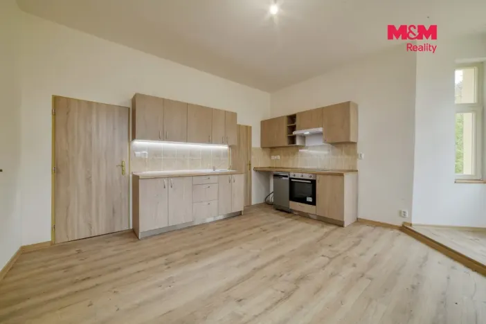 Pronájem bytu 2+kk, Mariánské Lázně - Úšovice, Anglická, 53 m2
