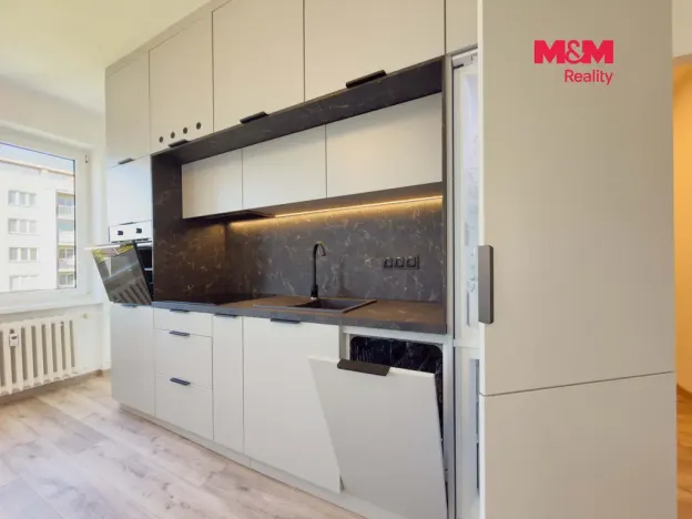 Prodej bytu 3+kk, Karviná - Mizerov, Čajkovského, 65 m2