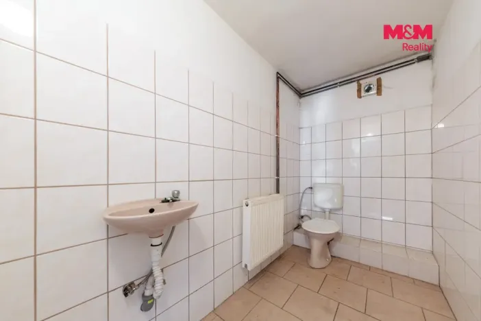 Pronájem obchodního prostoru, Kraslice, B. Smetany, 91 m2