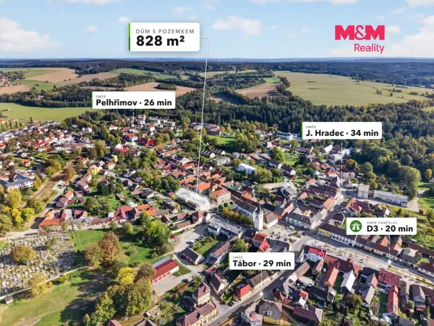 Prodej rodinného domu, Černovice, Mariánské náměstí, 237 m2