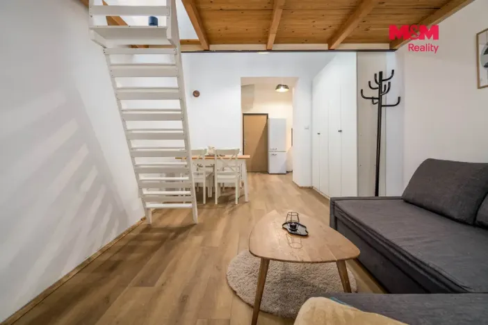 Prodej bytu 1+kk, Praha - Holešovice, Ortenovo náměstí, 37 m2
