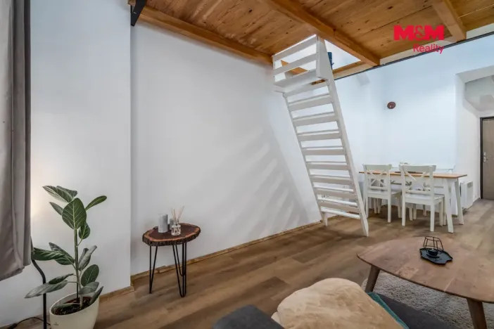 Prodej bytu 1+kk, Praha - Holešovice, Ortenovo náměstí, 37 m2