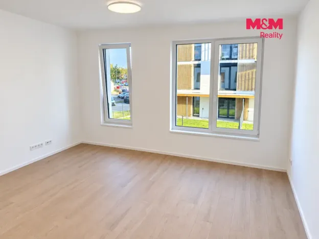 Pronájem bytu 2+kk, Kladno, Engerth, 51 m2