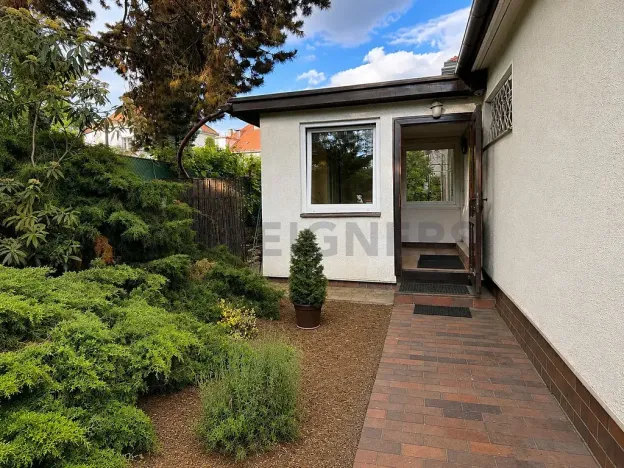 Pronájem bytu 3+1, Praha, Ruská, 109 m2