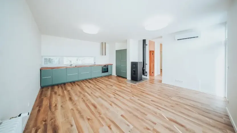 Prodej rodinného domu, Velké Všelisy, 158 m2