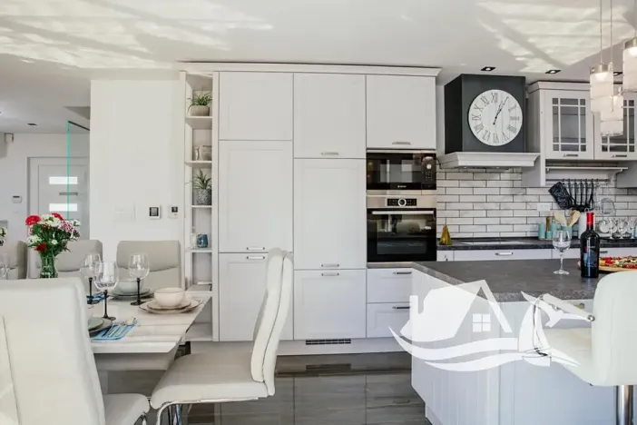 Prodej vily, Podstrana, Chorvatsko, 220 m2