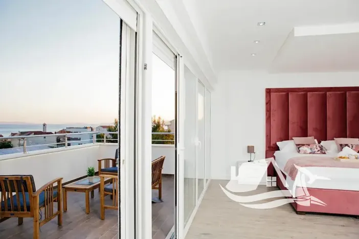 Prodej vily, Podstrana, Chorvatsko, 220 m2