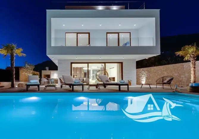 Prodej vily, Podstrana, Chorvatsko, 285 m2
