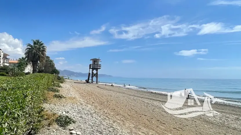 Prodej bytu 3+1, Torrox, Španělsko, 68 m2