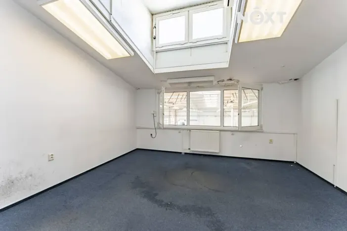 Pronájem výrobních prostor, Zábřeh, 2601 m2
