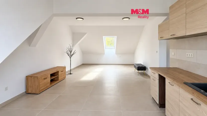 Pronájem bytu 2+kk, Svitavy - Předměstí, Poličská, 80 m2