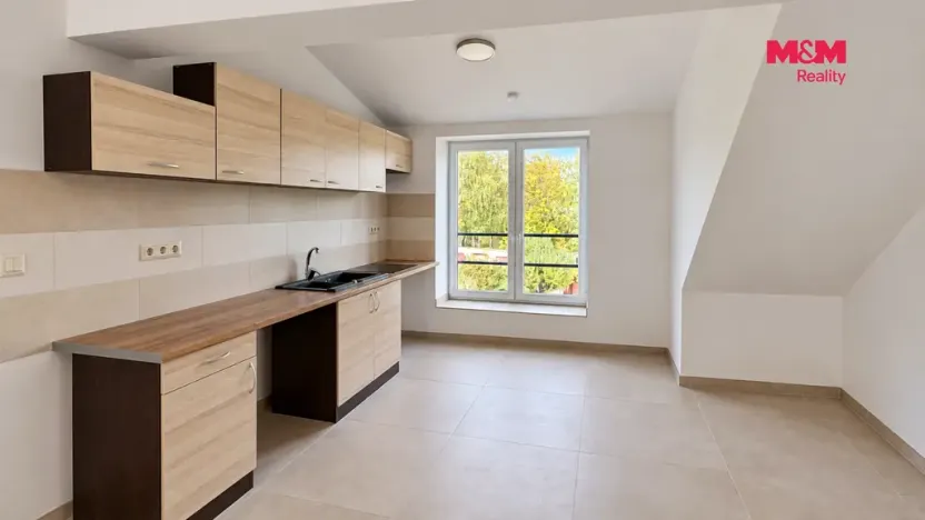 Pronájem bytu 2+kk, Svitavy - Předměstí, Poličská, 80 m2