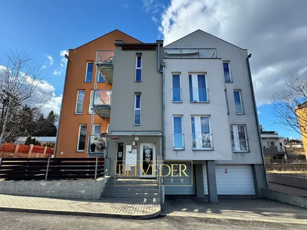 Pronájem bytu 2+kk, Teplice, Albrechtova, 61 m2