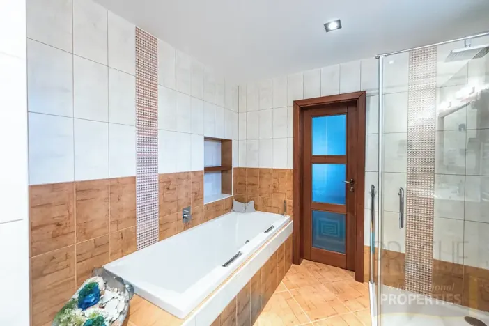 Prodej rodinného domu, Hostivice, U Lindbetonky, 245 m2