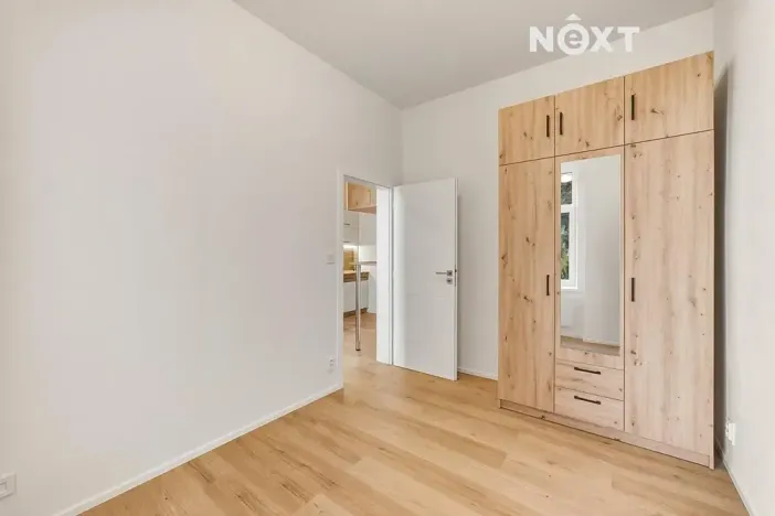 Pronájem bytu 2+kk, Praha - Vysočany, Kolmá, 34 m2