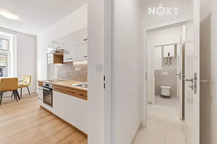 Pronájem bytu 2+kk, Praha - Vysočany, Kolmá, 34 m2