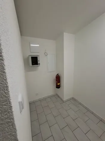 Pronájem obchodního prostoru, Plzeň, Stehlíkova, 67 m2