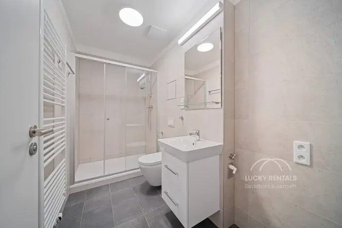 Pronájem bytu 1+kk, Praha - Chodov, Líbalova, 32 m2