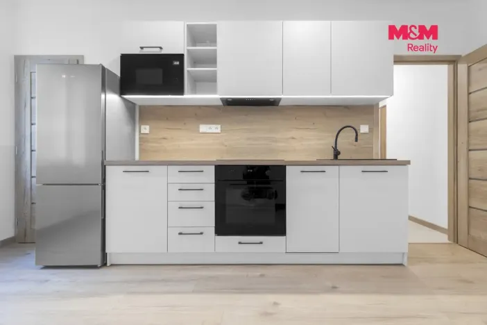 Prodej bytu 2+kk, Třinec - Lyžbice, Seifertova, 30 m2