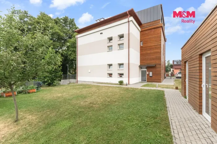 Prodej bytu 4+kk, Křížkový Újezdec - Čenětice, 158 m2