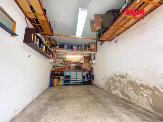 Pronájem garáže, Tábor, Náchodská, 18 m2