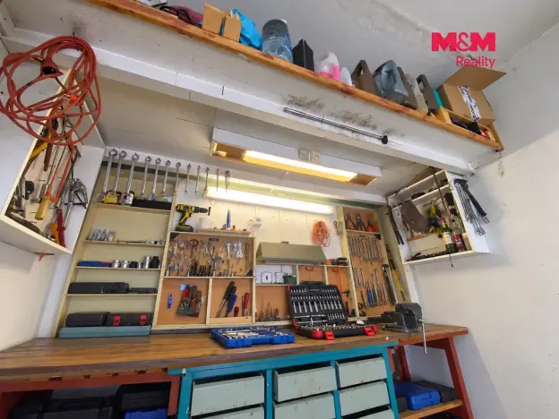 Pronájem garáže, Tábor, Náchodská, 18 m2
