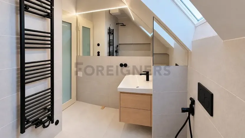 Pronájem bytu 1+kk, Praha - Žižkov, Čajkovského, 31 m2
