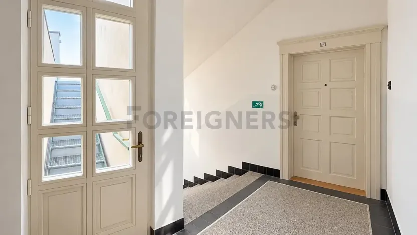 Pronájem bytu 1+kk, Praha - Žižkov, Čajkovského, 31 m2