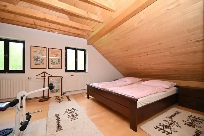 Prodej rodinného domu, Deštná, 291 m2