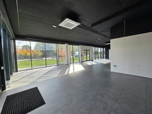 Pronájem obchodního prostoru, Říčany, Duhová, 281 m2