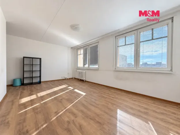 Pronájem bytu 1+kk, Praha - Řepy, Vondroušova, 36 m2