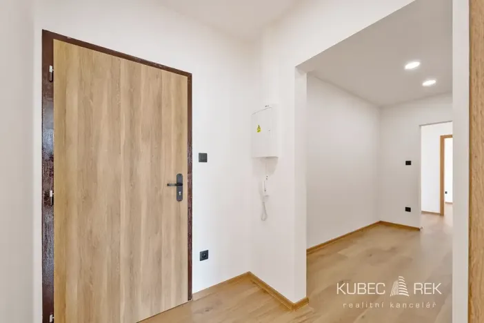 Pronájem bytu 3+1, Tábor, Minská, 67 m2