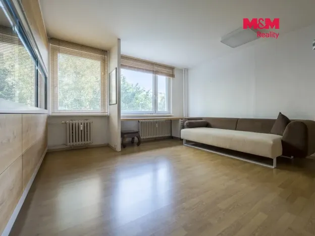 Prodej bytu 3+1, Praha - Chodov, Valentova, 88 m2
