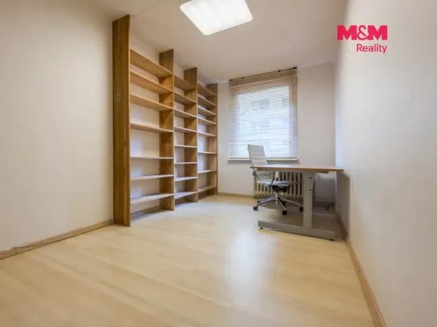 Prodej bytu 3+1, Praha - Chodov, Valentova, 88 m2